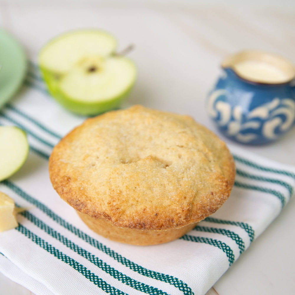 Apple Pie with Cheddar Cheese Pastry